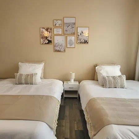 Spacieux - Face A La Gare Et Centre-ville Apartmán *