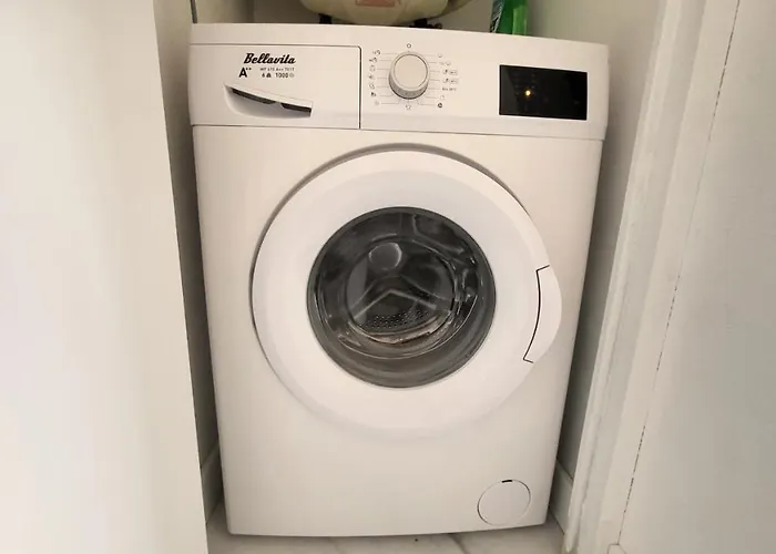 Spacieux - Face A La Gare Et Centre-ville Épinal