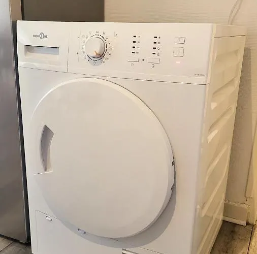 Spacieux - Face A La Gare Et Centre-ville Apartmán Épinal