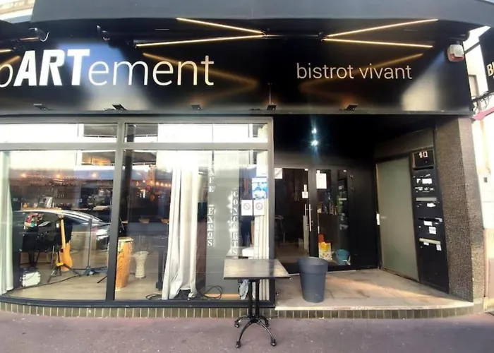 Apartmán Spacieux - Face A La Gare Et Centre-ville